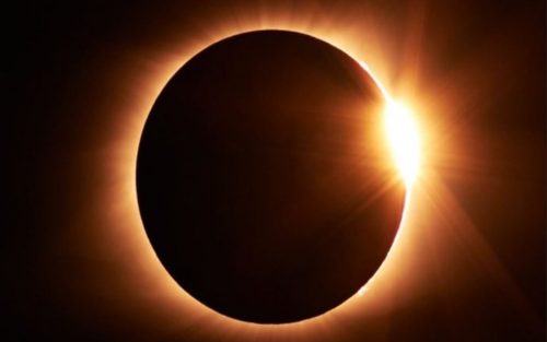 Spettacolare eclissi anulare di Sole in arrivo, i dettagli del fenomeno