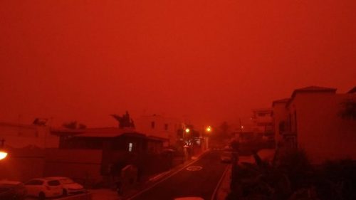 Tempesta di sabbia sulle Canarie: ”la più grave da dieci anni”