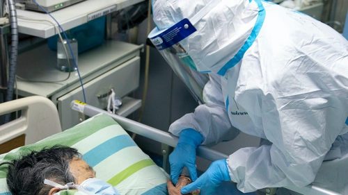 Coronavirus in Cina: oltre 70 morti in un giorno. E’ record