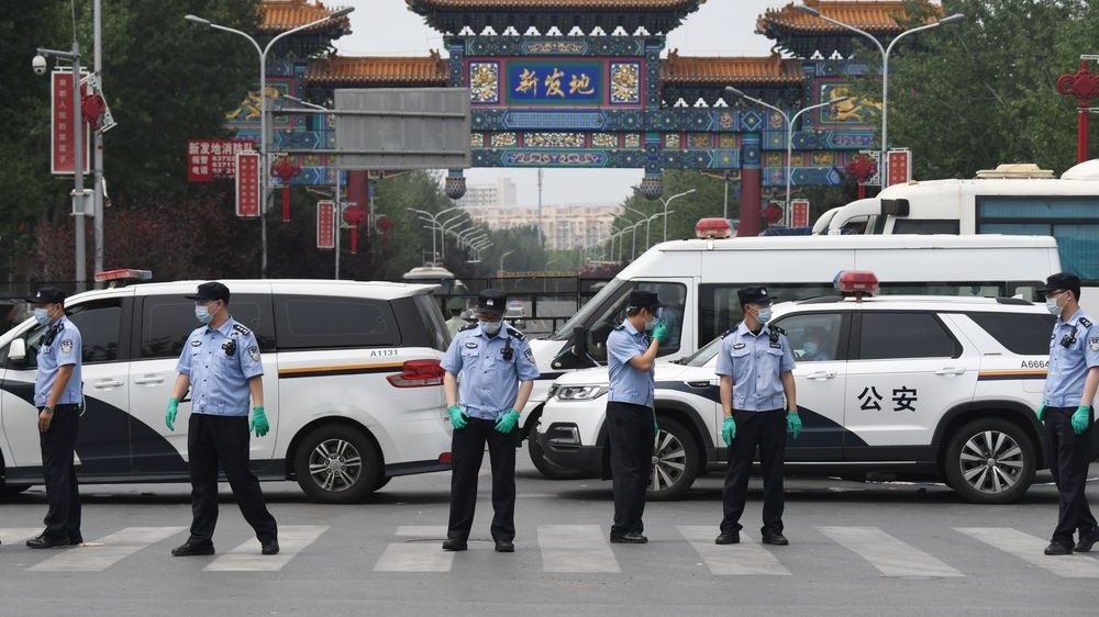 Coronavirus in Cina: sotto controllo il focolaio di Pechino