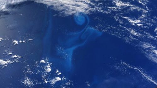 Un vortice oceanico avvistato dalla Stazione Spaziale Internazionale