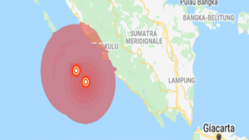 Indonesia: due potentissimi terremoti in pochi minuti a Sumatra. Il Sinabung continua ad esplodere