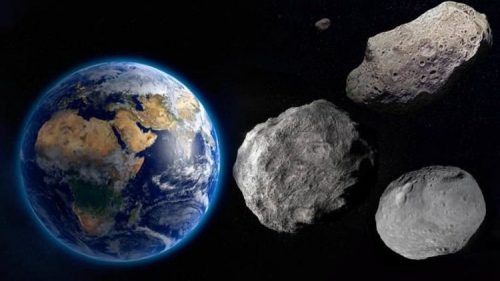 Spazio: tre asteroidi potenzialmente pericolosi sfioreranno la Terra