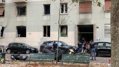 Milano: esplosione in edificio a Piazzale Libia. Potente boato e gente in strada. Il video