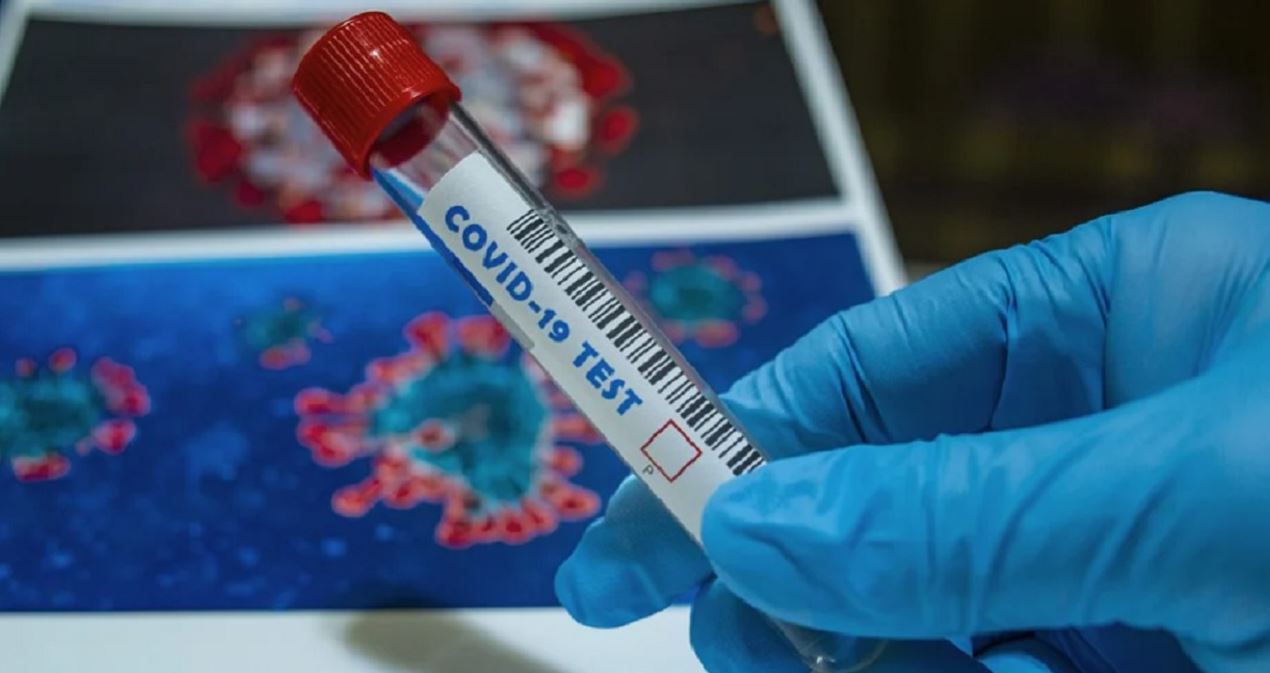 Coronavirus, Fondazione Gimbe: “Per dimezzare l’indice Rt servono 28 giorni di lockdown totale”
