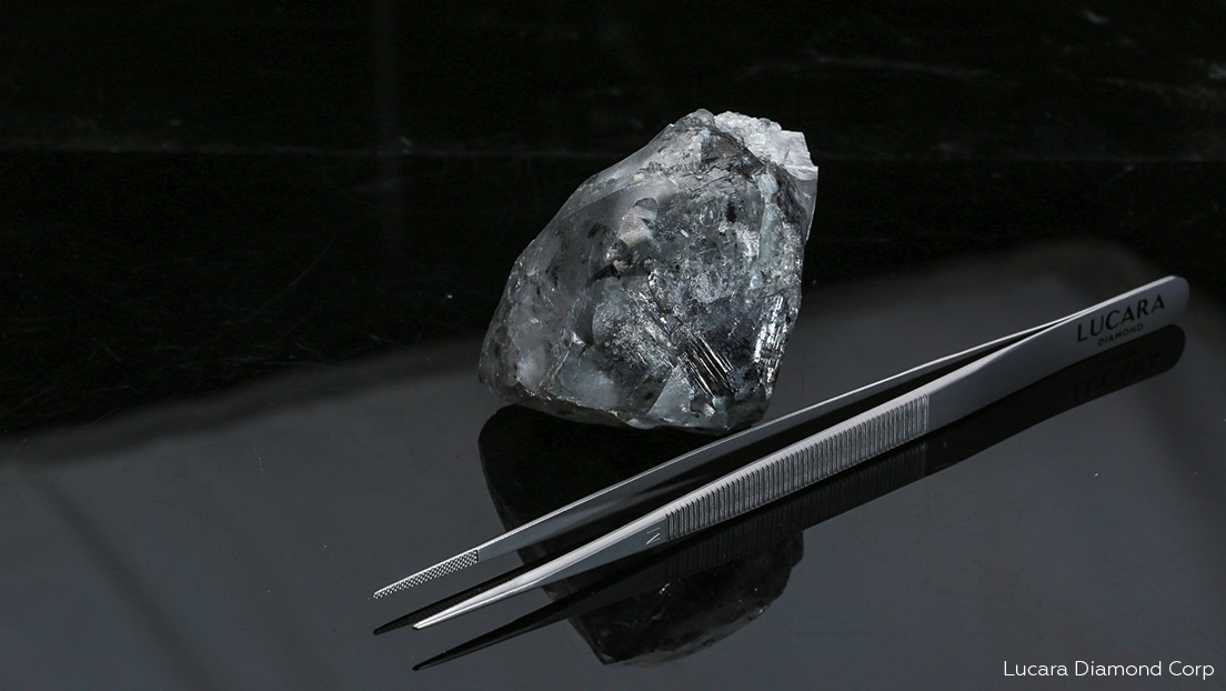 Botswana: scoperto diamante record di 988 carati
