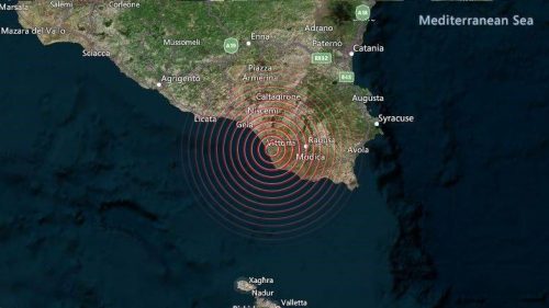 Terremoto Sicilia: gente in strada a Licata, Modica e Vittoria