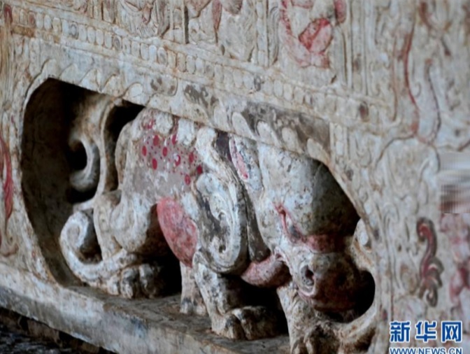 Cina: scoperto tomba e sarcofago con simboli buddisti e zoroastriani