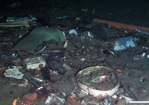 Ambiente: record mondiale di rifiuti sui fondali dello Stretto di Messina