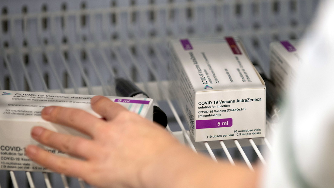 AstraZeneca riduce del 60% delle consegne del vaccino anti-COVID