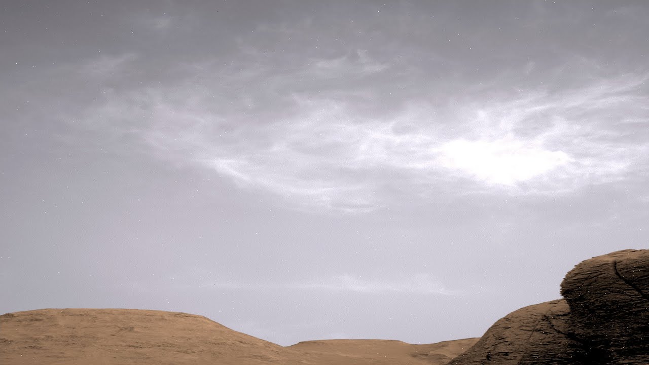 Marte: Curiosity registra il passaggio di nuvole. Il video