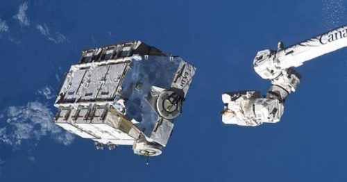 La Stazione Spaziale rilascia in atmosfera cargo di 2,9 tonnellate di rifiuti