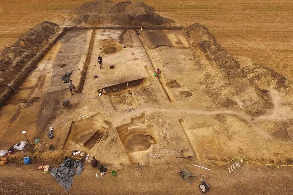 Un misterioso complesso di tombe megalitiche scoperto in Polonia