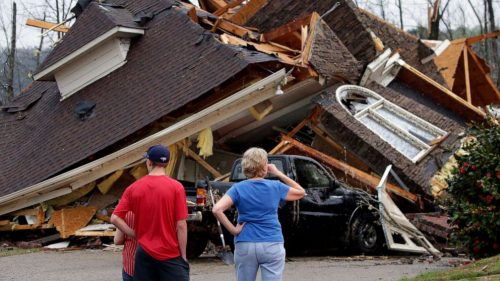 Alabama e Mississippi colpite da decine di tornado. Danni ingenti a Birmingham