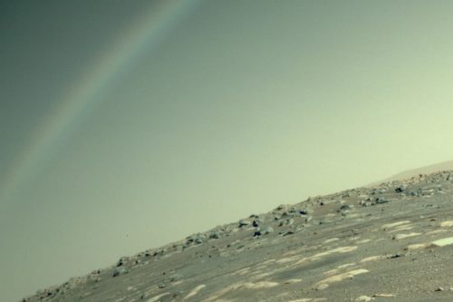 Un arcobaleno su Marte? Lo scatto di Perseverance