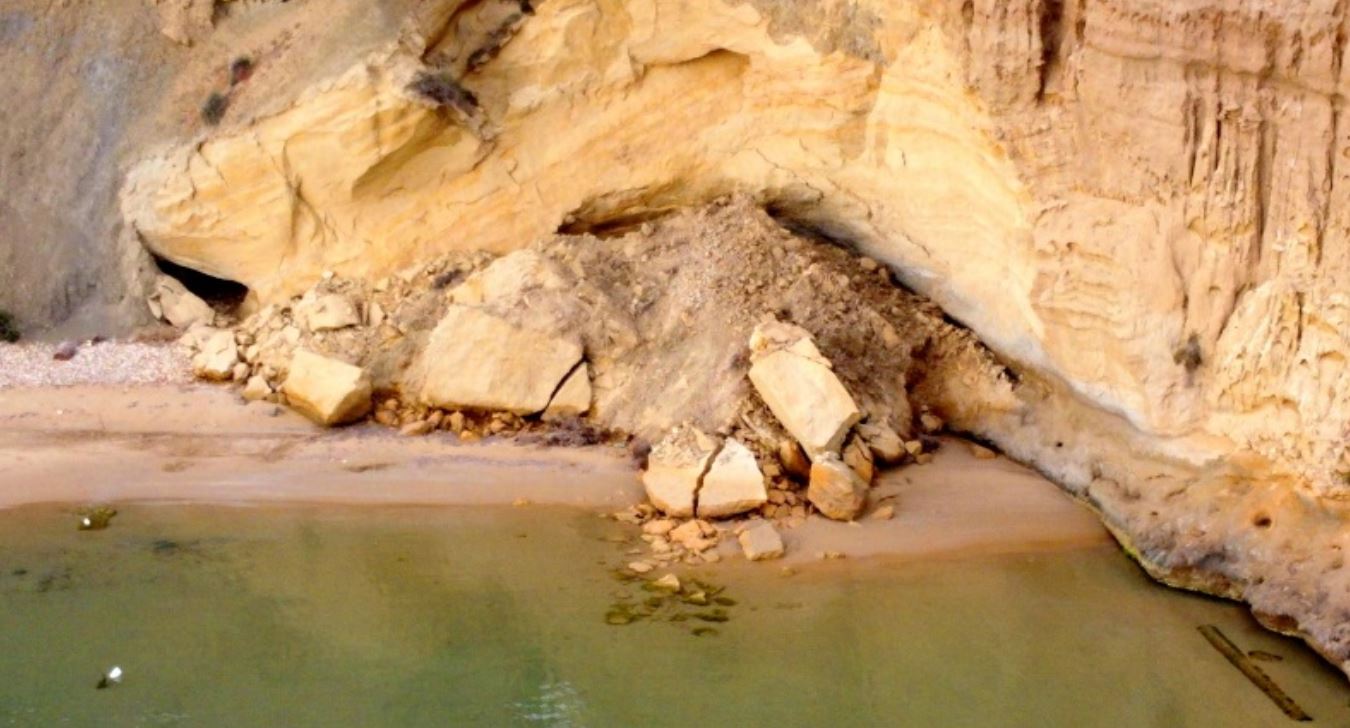 grotta-sicilia-crollata-1.jpg