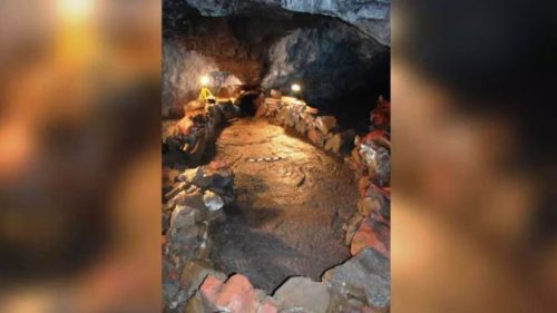 Islanda: scoperta in una grotta, una scultura di una barca vichinga