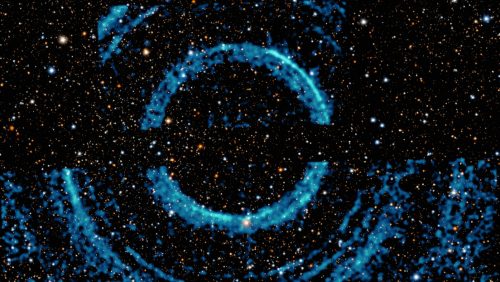 Spazio: scoperti insoliti anelli intorno a un buco nero