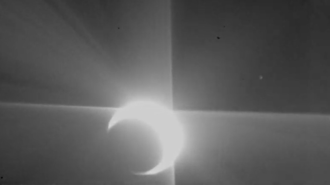 Spazio: la Solar Orbiter si avvicina a Venere e registra un video spettacolare