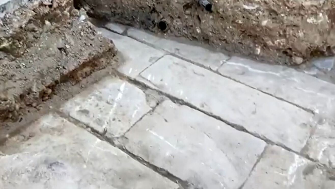 Scoperta una pavimentazione antica nel centro di Palermo: forse antecedente il 1570
