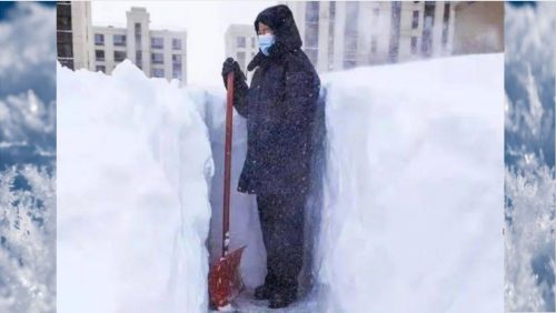 Freddo record tra Cina e Mongolia: metri di neve su Tongliao. Il video
