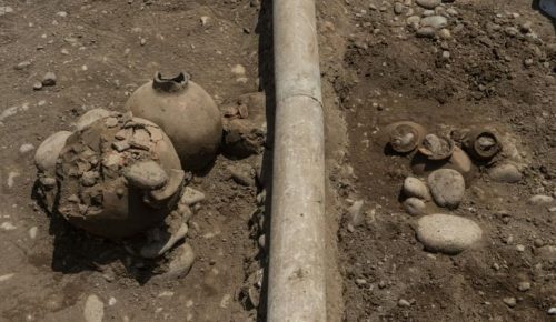 Una squadra di operai ha scoperto sei corpi in un luogo di sepoltura di oltre 2000 anni fa