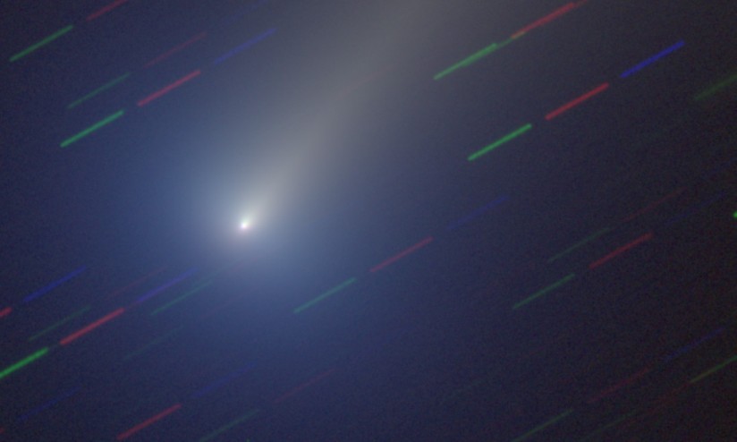 Spazio: un fenomeno strano sulla cometa Leonard, la più attesa dell’anno