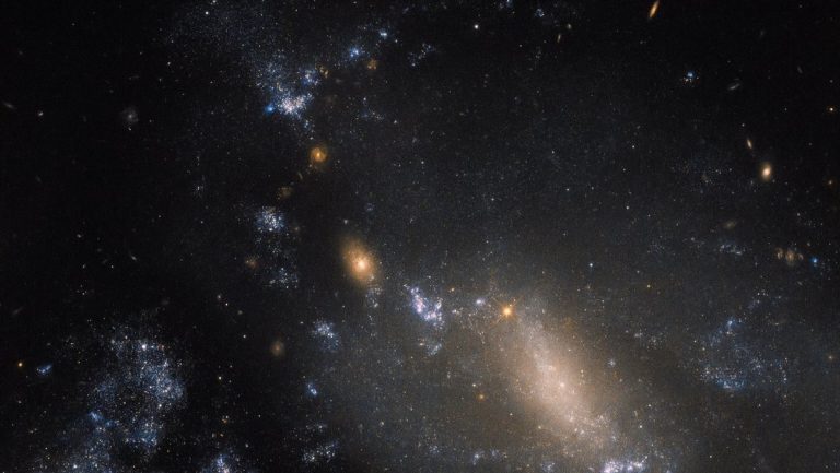 galassia-768x433