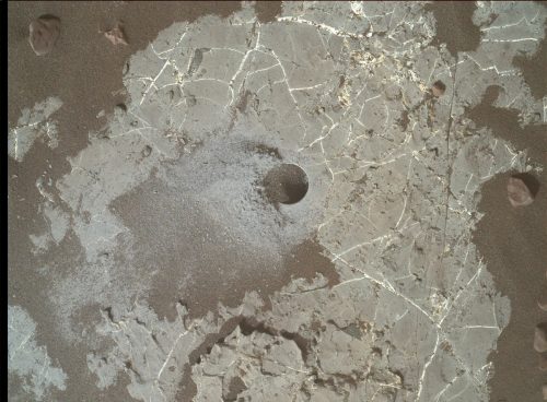 Spazio: Curiosity ha trovato tracce di carbonio 12 su Marte