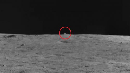 Oggetto “cubico” sulla Luna: svelato il mistero