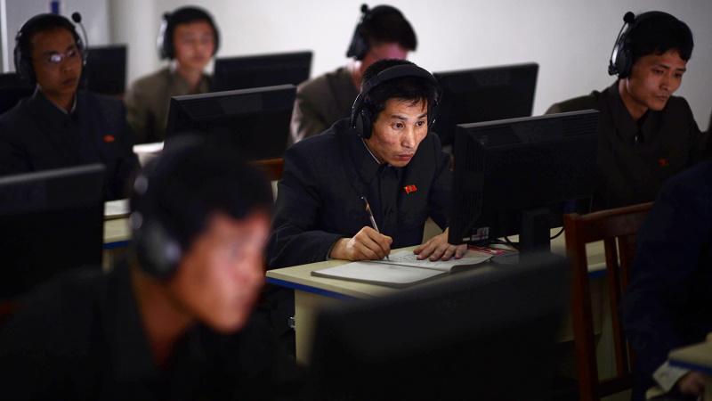 Hacker mette fuori uso internet in Corea del Nord