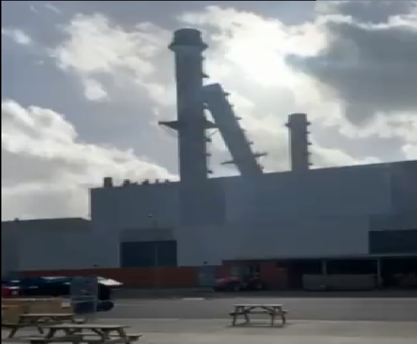 Tempesta Eunice: nel Regno Unito crolla torre in centrale elettrica