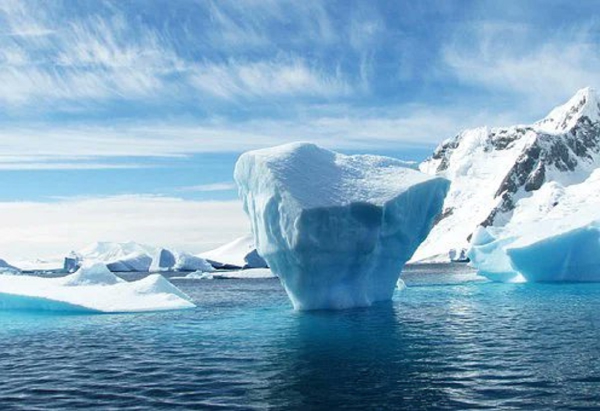 Clima: caldo da primato anche a febbraio, il ghiaccio dell’Antartide si restringe sempre di più