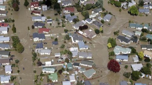 Nuova Zelanda: forte maltempo causa diversi morti e feriti ad Auckland