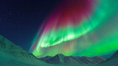 Il suono delle aurore polari registrato in un video registrato in Finlandia