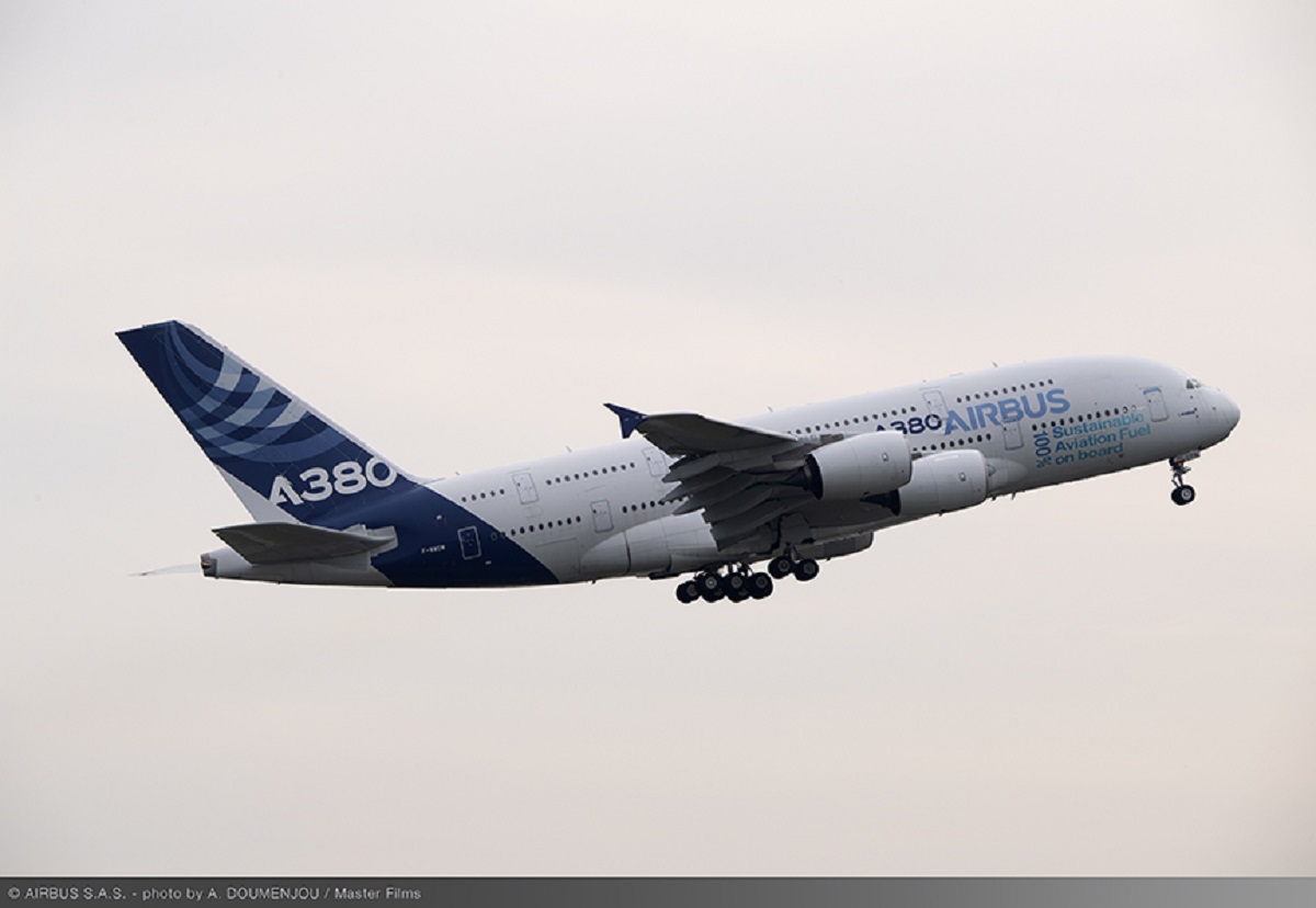 Un Airbus ha volato per diverse ore utilizzando olio da cucina come carburante