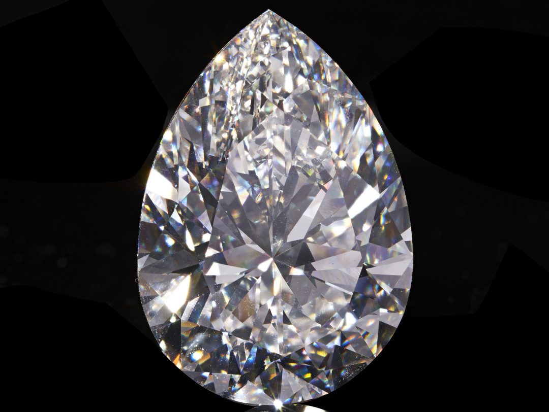Va all’asta un diamante ‘a forma di pera’ del peso di oltre 228 carati