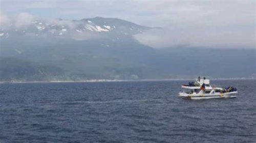 Giappone: onde alte 3 metri affondano un battello turistico al largo di Hokkaido
