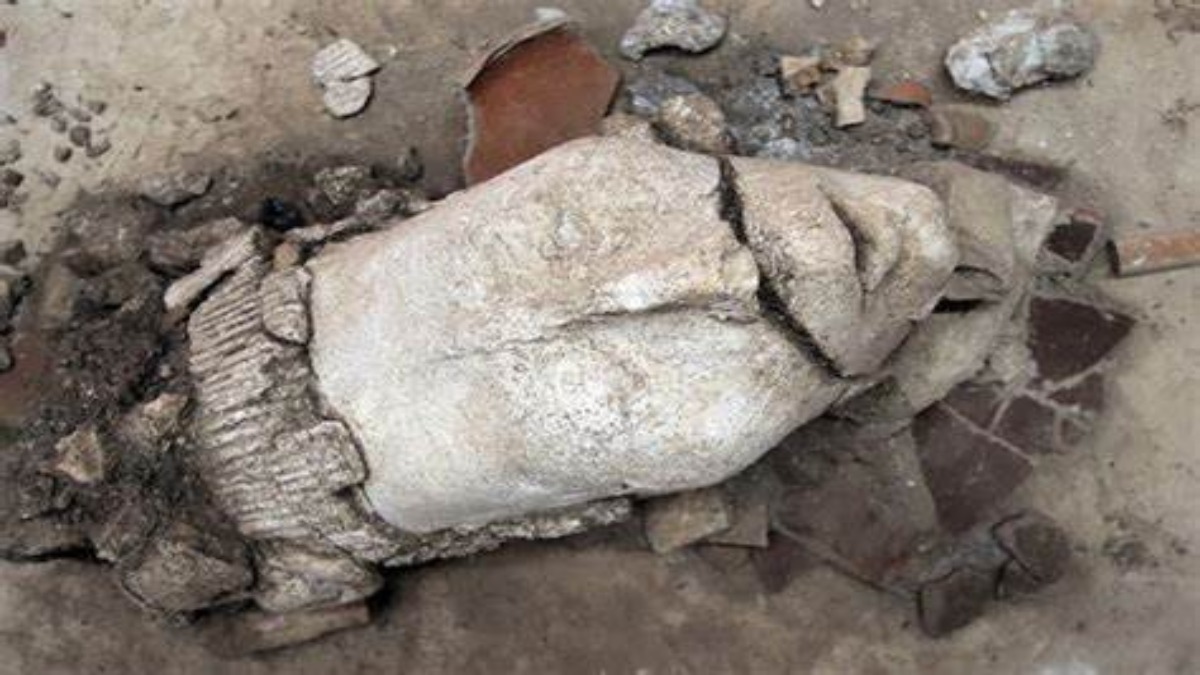 Incredibile ritrovamento in Messico: scoperta un’antica statua Maya