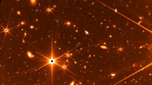 L’immagine più profonda dello spazio, nella gamma degli infrarossi, del James Webb