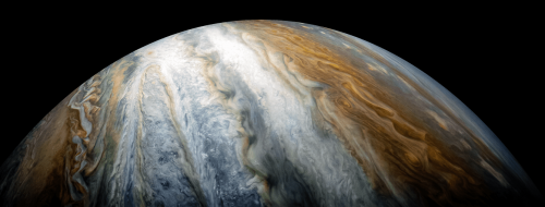 Gigantesche onde sulla superficie di Giove. La scoperta italiana