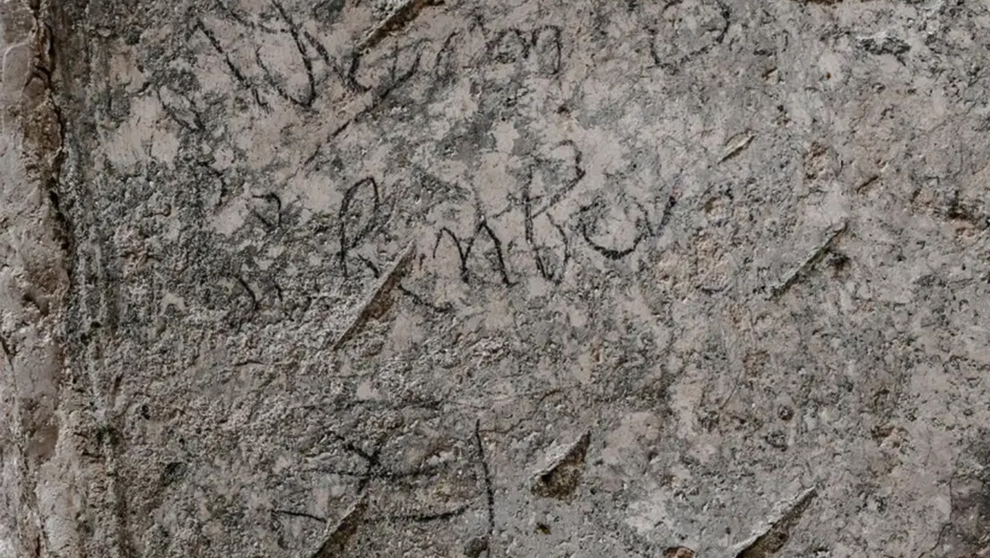 Graffiti di cavaliere medievale trovati nella tomba di re David a Gerusalemme
