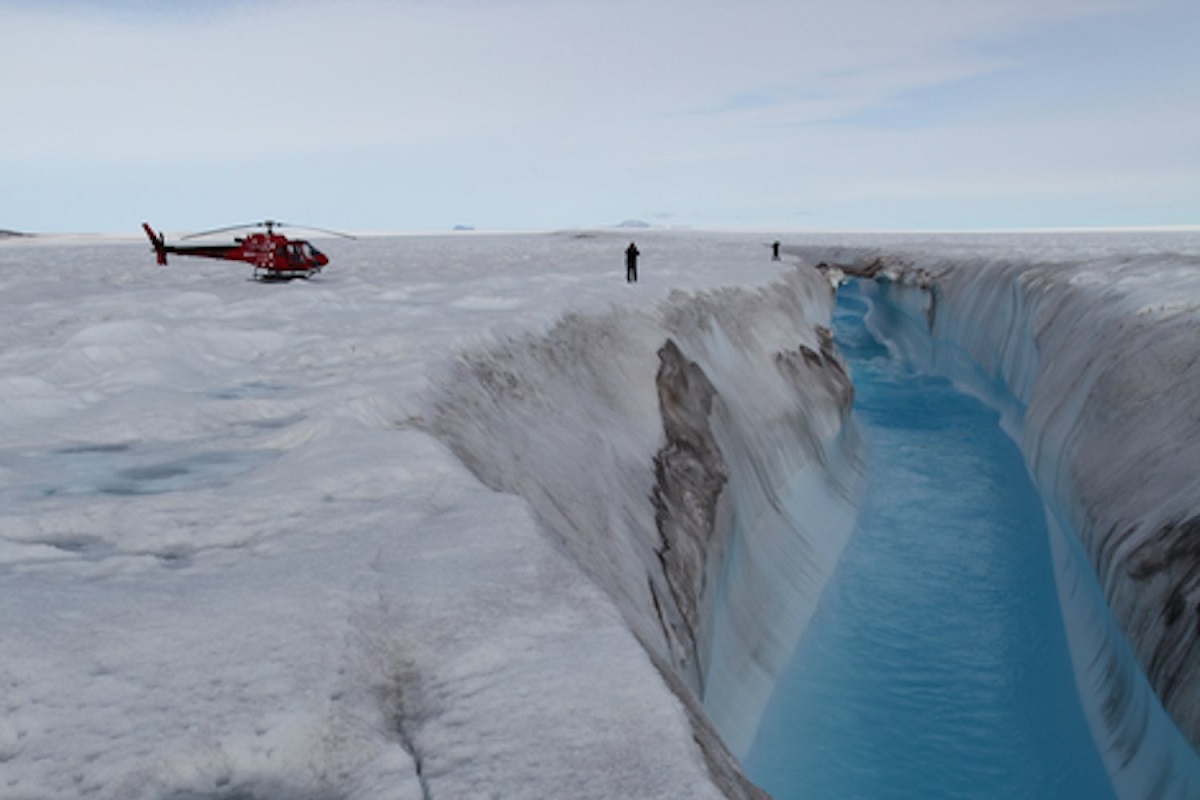 Allarme Groenlandia: i ghiacci si stanno sciogliendo 6 volte più velocemente del previsto