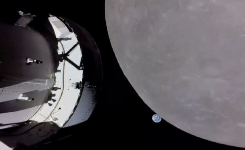Missione Artemis: persi per 47 minuti i contatti con la capsula Orion. Cosa è accaduto