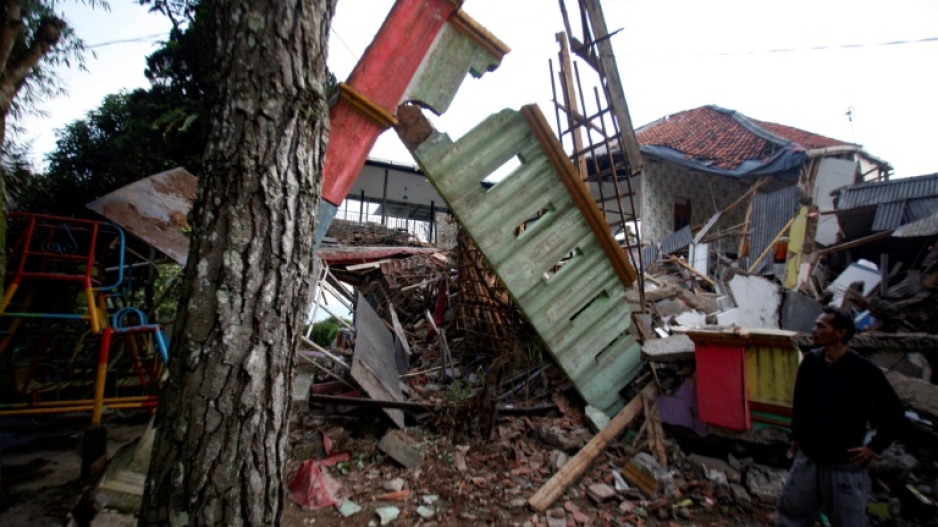 Terremoto Indonesia: scossa colpisce Cianjur. Centinaia i morti
