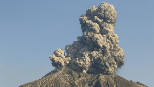 Giappone: esplode il vulcano Sakurajima. Il video