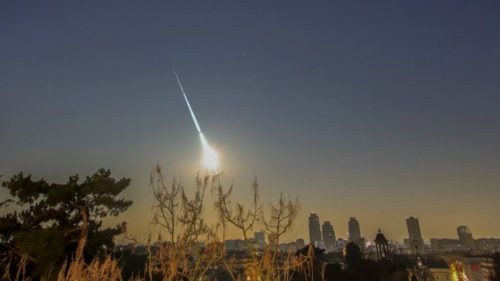 Francia: grosso meteorite illumina la notte; era stato scoperto 5 ore prima