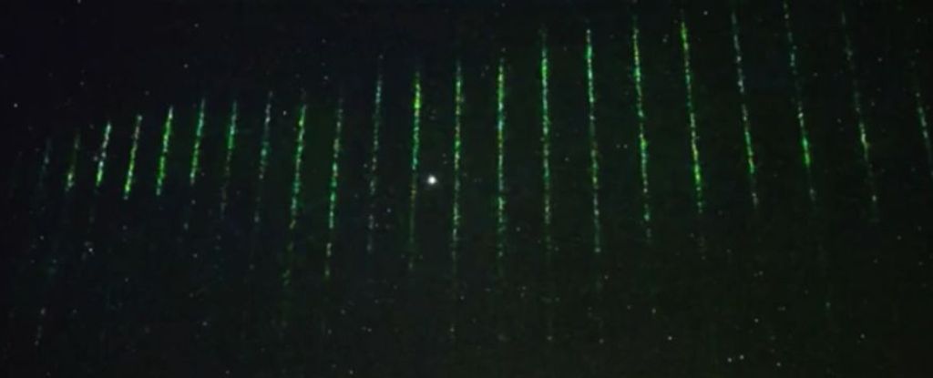 GreenLaserBeams-1.jpg