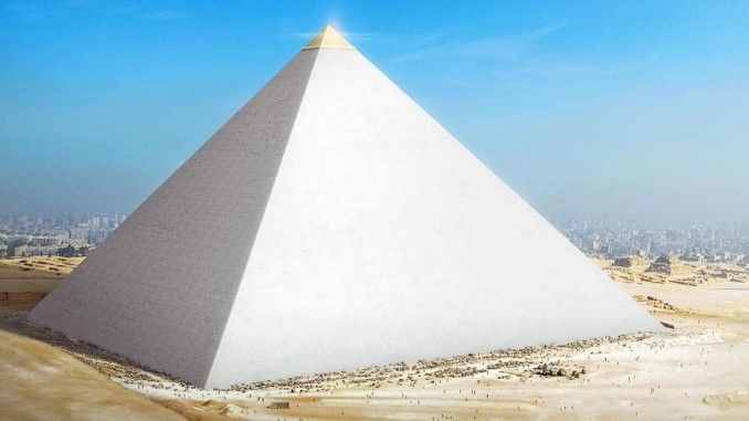Che aspetto avevano le antiche piramidi egiziane quando furono costruite?