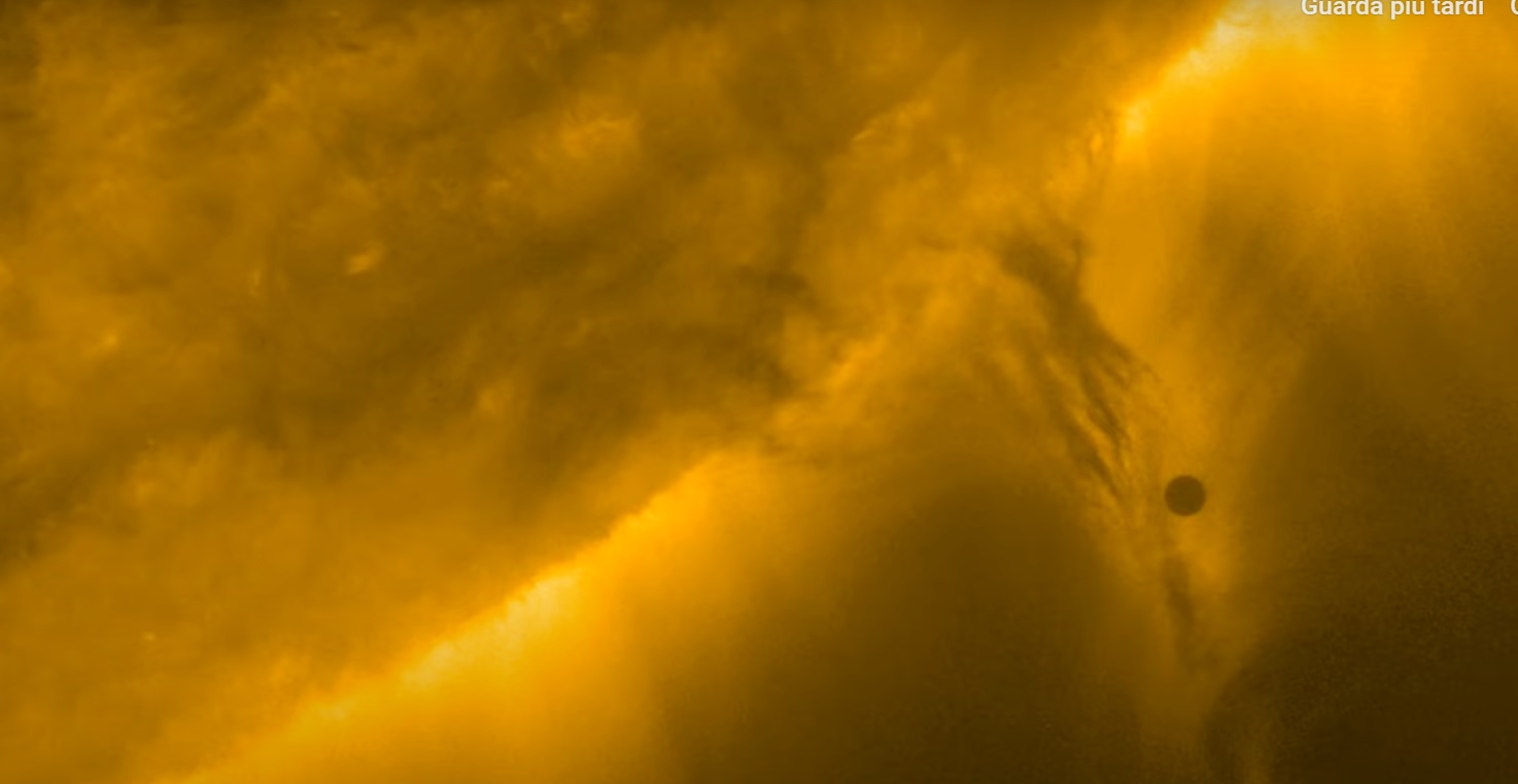 La NASA filma lo spettacolare passaggio di Mercurio davanti al Sole